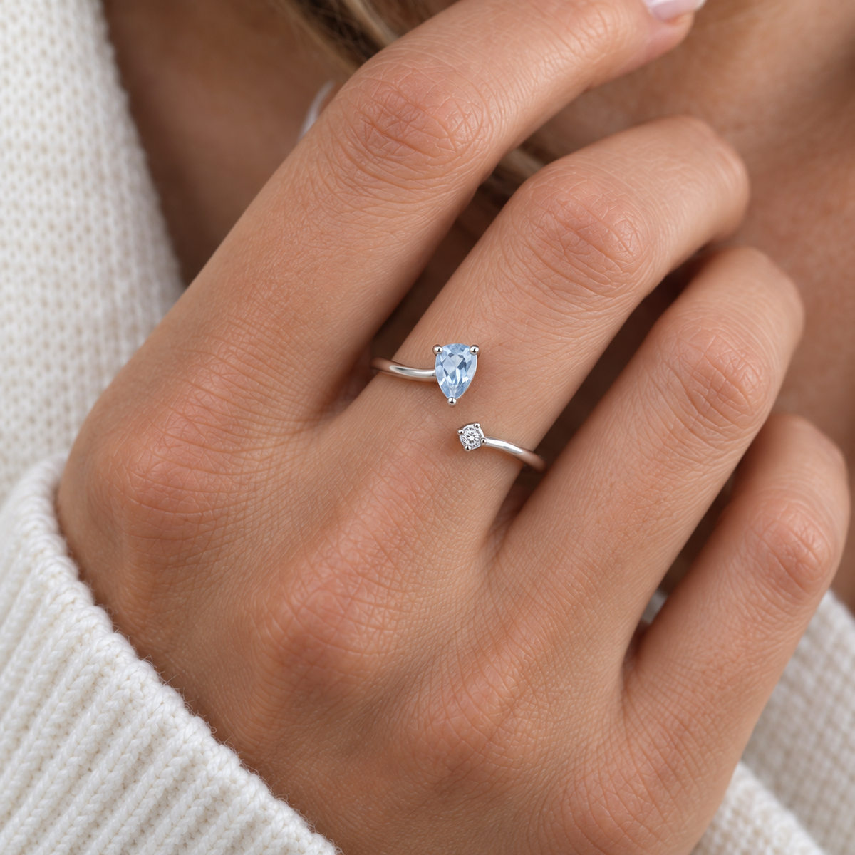 OFICIAA® Elara Dewline Ring — worn view